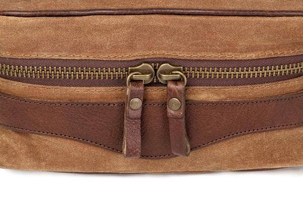 Campaign Waxed Canvas Square Toiletry Shave Kit