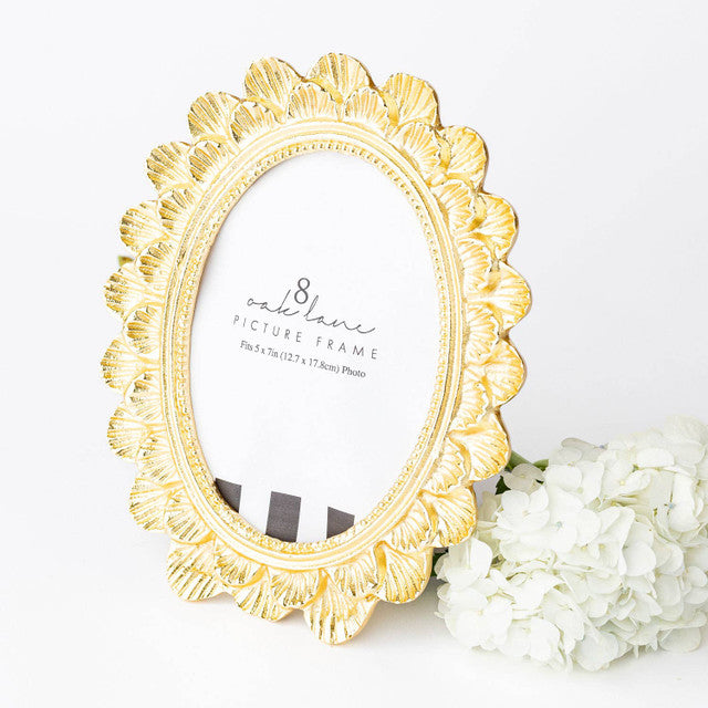 5x7 Picture Frame - Scalloped