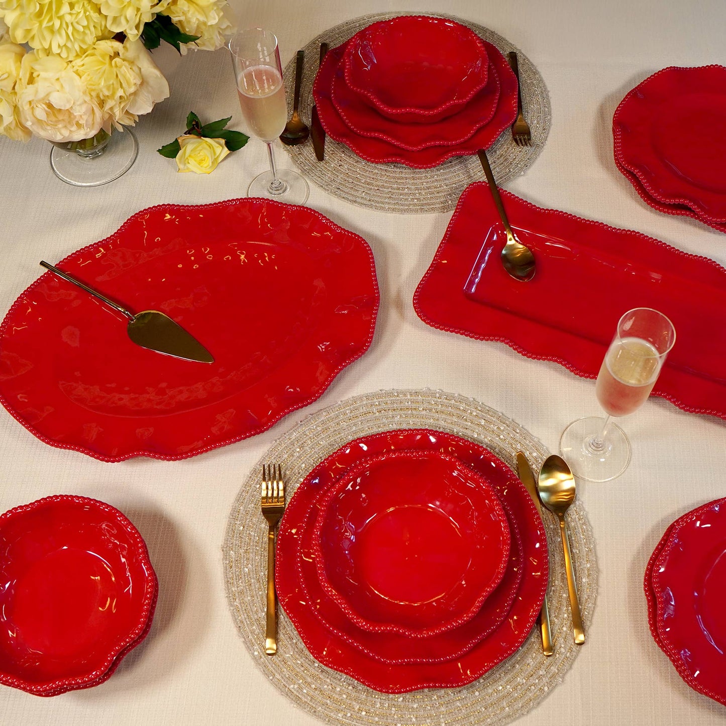 Perlette Red Melamine Oval Platter 18in x 13.5in